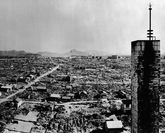 Ataque destruiu a cidade de Hiroshima e deixou mais de 100 mil mortos