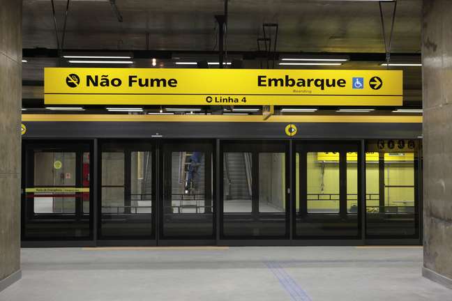 Estação Fradique Coutinho, da Linha 4-Amarela do Metrô