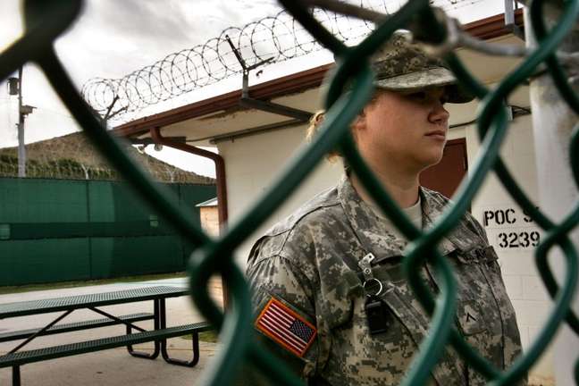 Obama emitiu uma ordem executiva para fechar a prisão de Guantánamo em 2009, mas até agora isso não entrou em ação