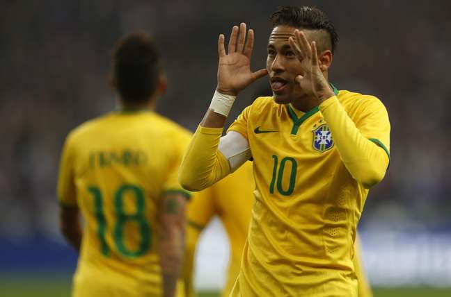 Neymar comemora seu gol com careta