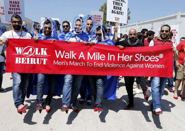 "Walk a Mile in Her Shoes": pela primeira vez evento ocorreu em um país do Oriente Médio