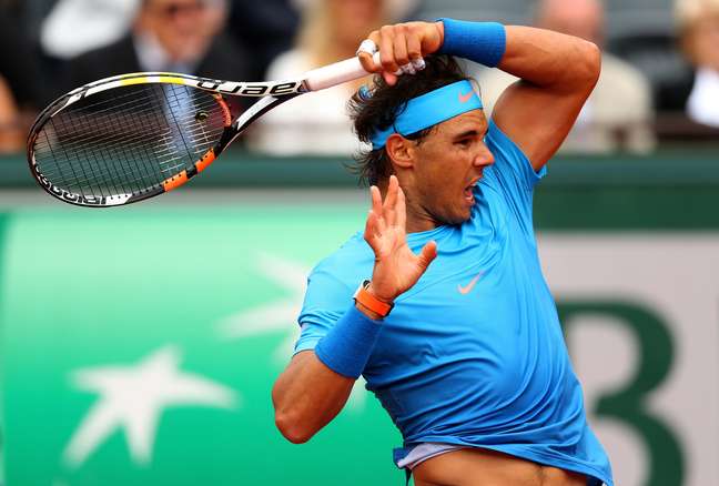 Rafael Nadal vive má fase em 2015, mas estreou com vitória em Roland Garros