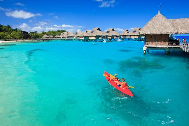 Ilhas da Polinésia Francesa são boas para prática de esportes aquáticos