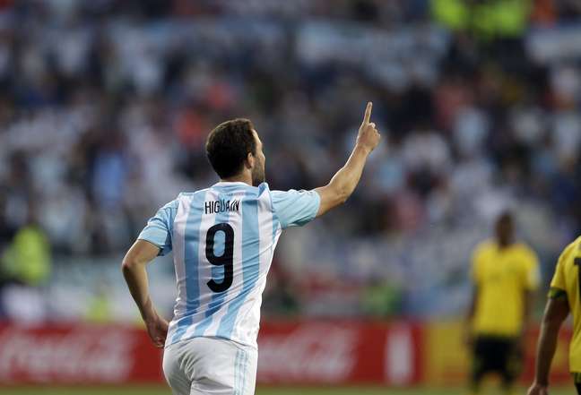 Higuaín fez único gol da partida