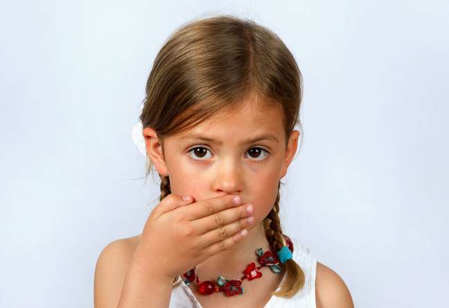 Problemas respiratórios podem ser causa de halitose infantil