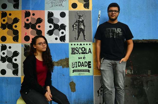 Aryel David e Fabrício Ramos participam da comissão de comunicação na ocupação da Escola Estadual Caetano de Campos