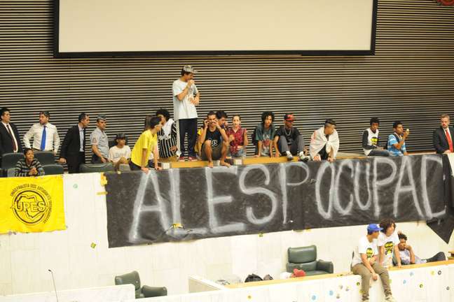 Estudantes secundaristas e das escolas técnicas do Estado de São Paulo ocuparam a Assembleia Legislativa de SP em maio exigindo a implantação da CPI 