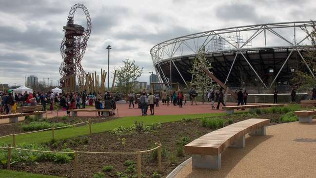 Parte da área do Parque Olímpico da Londres 2012 foi transformado em parque