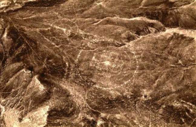 Desenhos geométricos de Nazca
