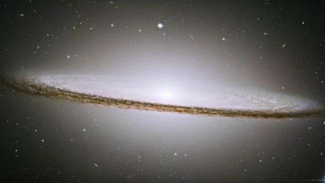 Galáxia lenticular