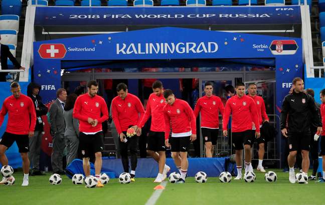 Seleção sérvia treina em Kaliningrado