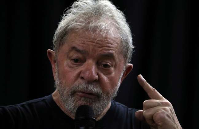 Ex-presidente Luiz Inácio Lula da Silva participa de evento em São Paulo, em março
16/03/2018
REUTERS/Paulo Whitaker