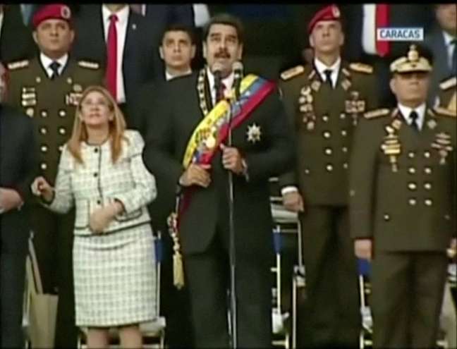 Discurso de Maduro é interrompido na Venezuela; governo denuncia ataque com drones