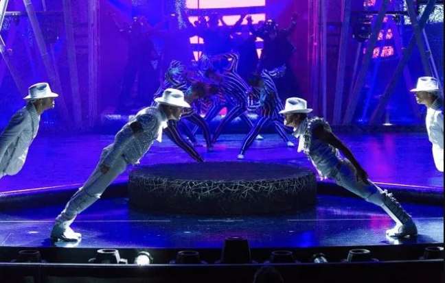 Cirque encena Michael Jackson