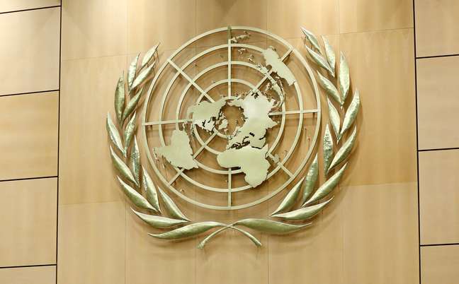 Emblema da ONU na sede de Genebra, na Suíça