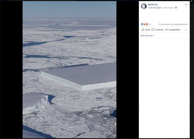 Fotografia mostra um iceberg plano e retangular