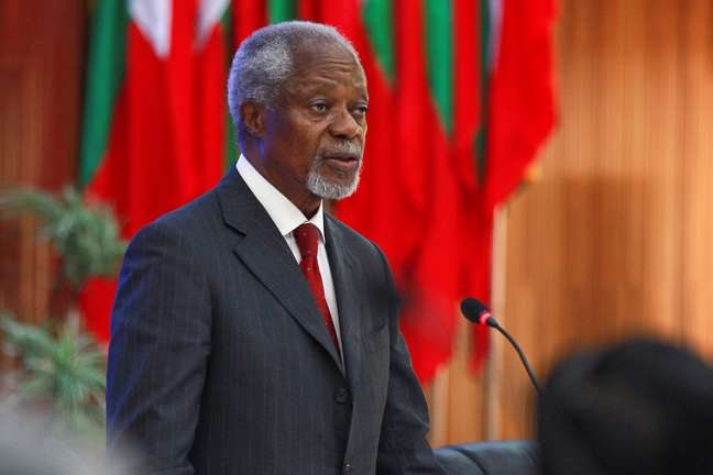 Ex-secretário geral da ONU Kofi Annan em comissão consultiva em Myanmar, em 2016