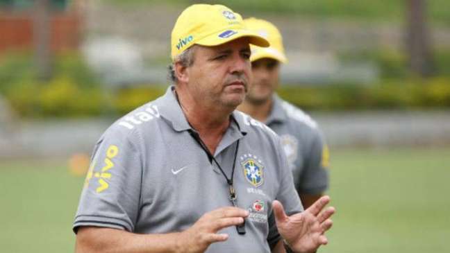 Vadão, técnico da seleção brasileira feminina de futebol