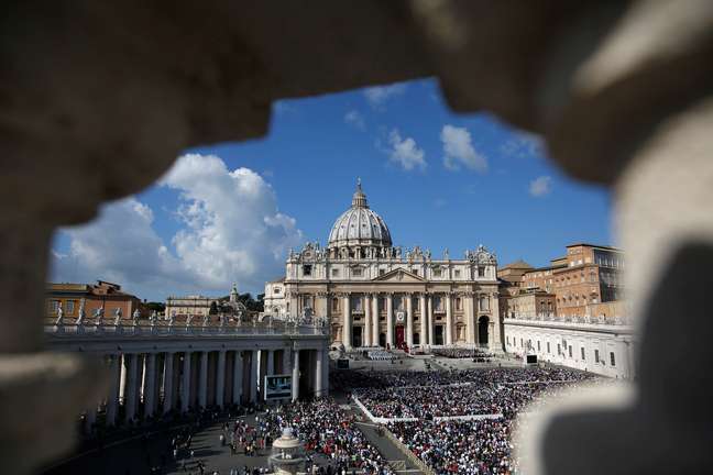 Vista da Praça de São Pedro, no Vaticano