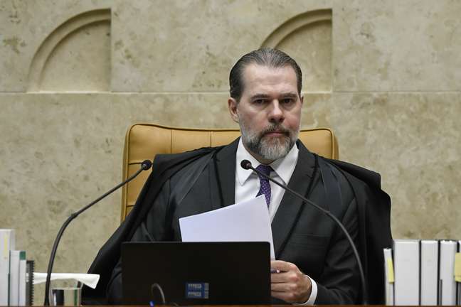 O presidente do STF, Dias Toffoli, durante sessão no plenário da Corte, em Brasília (DF)