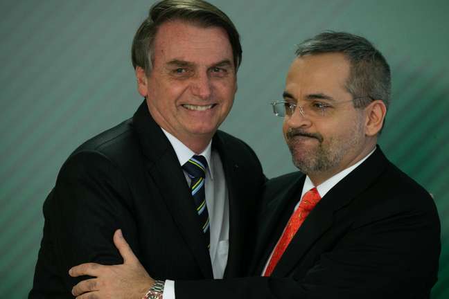 Presidente Jair Bolsonaro e o Ministro da Educação Abraham Weintraub