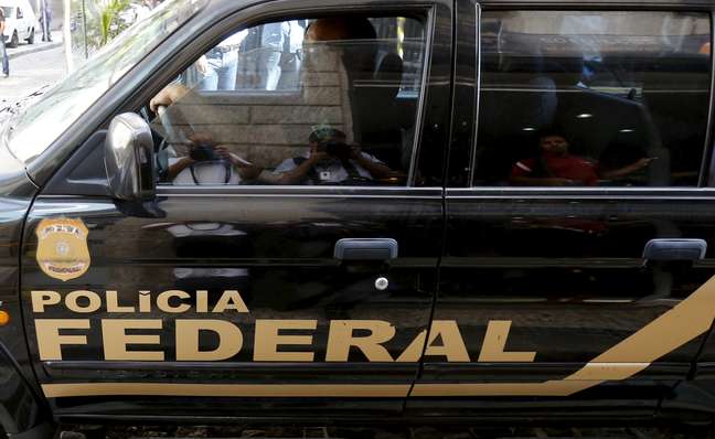 Viatura da Polícia Federal
28/07/2015 
REUTERS/Sergio Moraes