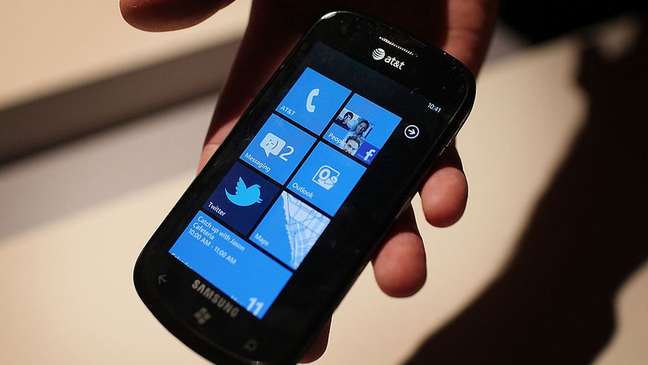 Windows Phone é outro dos sistemas operacionais atingidos; ele nunca teve a popularidade do Android e do iPhone