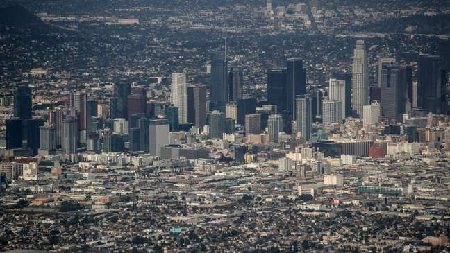 Terremoto a partir da área sul da falha de San Andreas teria um impacto direto em Los Angeles, a segunda mais populosa cidade dos EUA