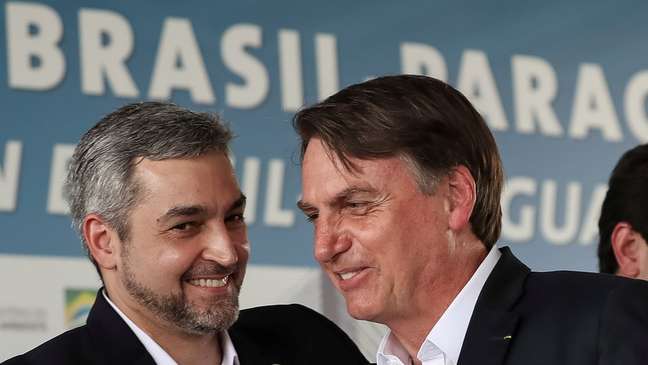 Mario Abdo Benitez e Jair Bolsonaro t&ecirc;m boa rela&ccedil;&atilde;o e j&aacute; trocaram elogios publicamente em alguns epis&oacute;dios