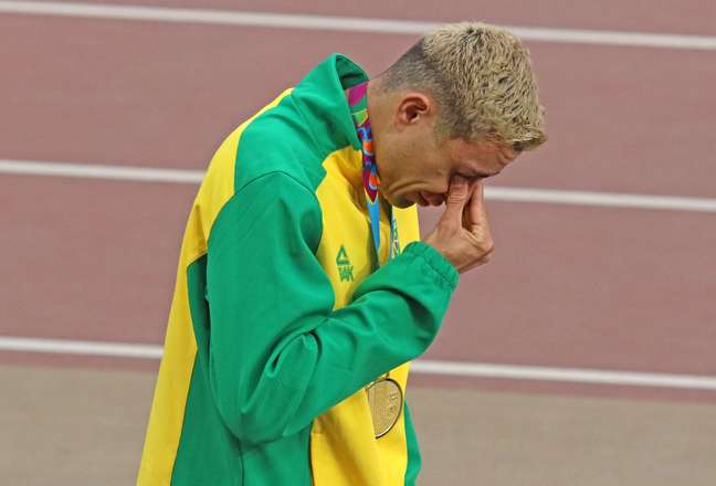 Atleta brasileiro Altobeli Santos conquistou medalha de ouro no nos 3.000 metros com obstáculos no Pan- Americano de Lima, neste sábado (10)