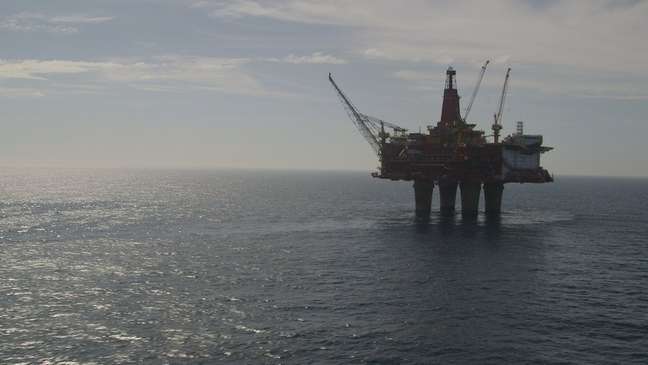 Ao analisar primeiros achados da Philips Petroleum, Al-Kasim concluiu que a Noruega tinha potencial para ser grande produtor e exportador de petr&oacute;leo