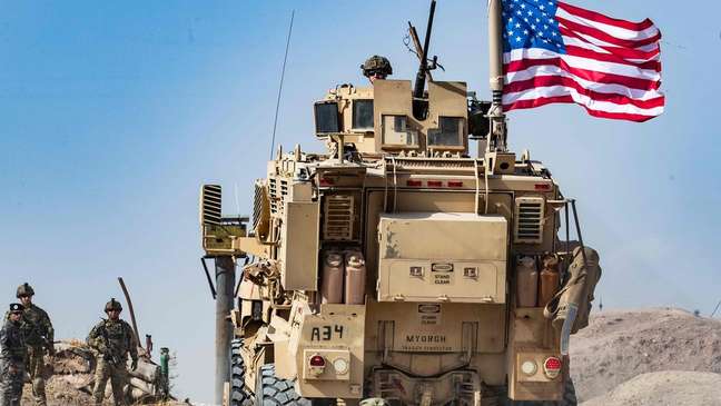 Militares americanos deixaram a fronteira na segunda-feira, antes da ofensiva turca