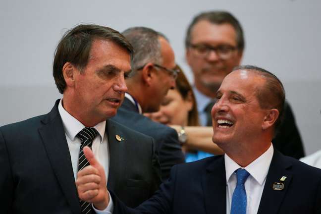 Presidente Jair Bolsonaro e ministro da Casa Civil, Onyx Lorenzoni, em Bento Gonçalves
05/12/2019 REUTERS/Diego Vara