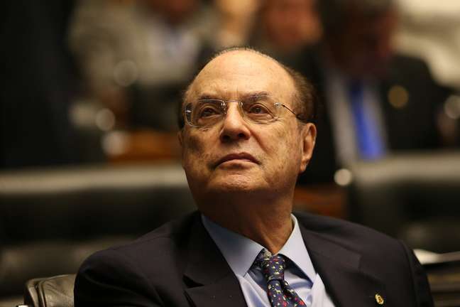 Paulo Maluf cumpre penas por lavagem de dinheiro e crime eleitoral Paulo Maluf cumpre penas por lavagem de dinheiro e crime eleitoral
