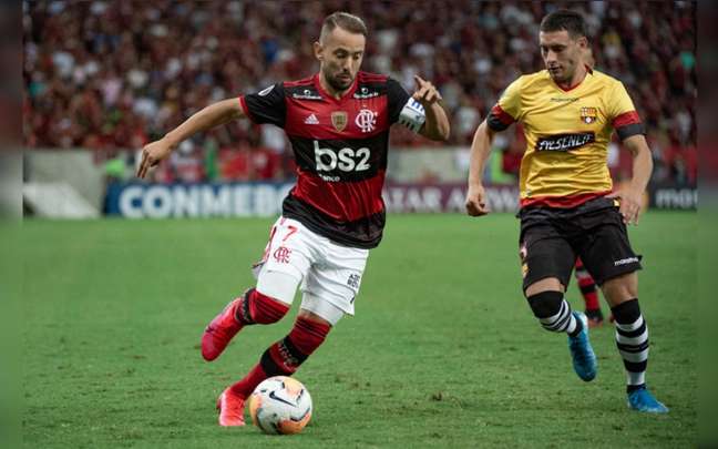 Everton Ribeiro se destacou contra o Barcelona (Foto: Alexandre Vidal / Flamengo)