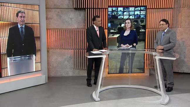 João Borges (à direita) fazia participação diária no J10 da GloboNews: adeus à emissora após 17 anos