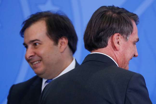 Presidente da Câmara dos Deputados, Rodrigo Maia, e presidente Jair Bolsonaro no Palácio do Planalto
11/02/2020 REUTERS/Adriano Machado 