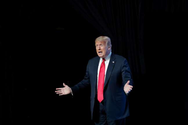 Presidente dos EUA, Donald Trump, em Phoenix, no Arizona
23/06/2020 REUTERS/Carlos Barria