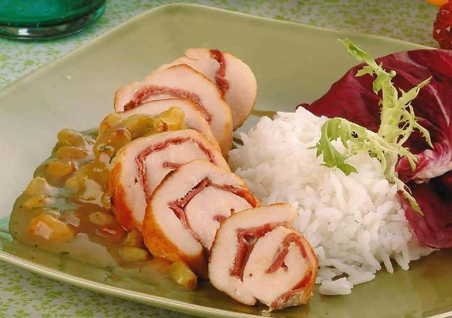 Guia da Cozinha - 9 Jeitos diferentes de fazer peito de frango para ter um prato incrível