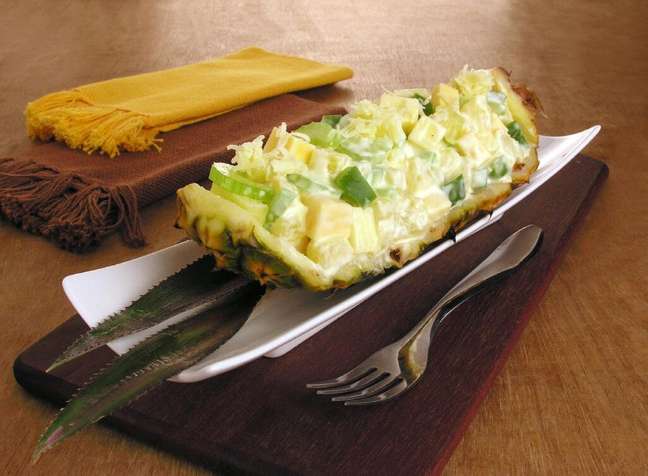 Guia da Cozinha - Receitas salgadas com abacaxi para inovar na cozinha Guia da Cozinha - Receitas salgadas com abacaxi para inovar na cozinha