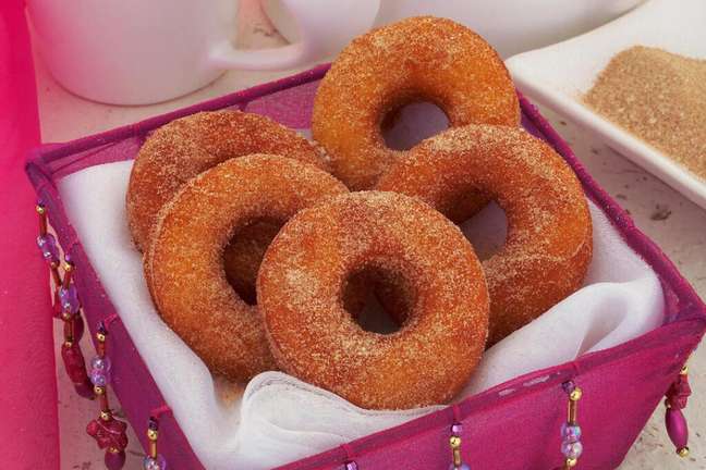 Guia da Cozinha - Donuts: cinco receitas irresistíveis aos olhos e ao paladar Guia da Cozinha - Donuts: cinco receitas irresistíveis aos olhos e ao paladar