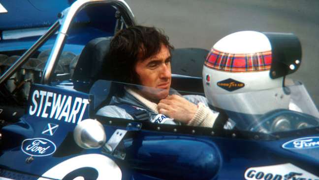 Jackie Stewart: como ignorar a mensagem escocesa estampada na pintura de seu capacete?
