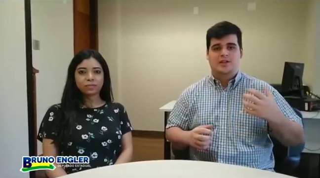 O deputado estadual Bruno Engler (PSL-MG) e sua assessora Fernanda Salles, autora de texto com fake news contra jornalista do Estadão
