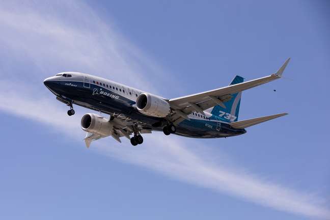 Avião da Boeing se prepara para pousar no aeroporto de Seattle, Washington. 29/6/2020. REUTERS/Karen Ducey