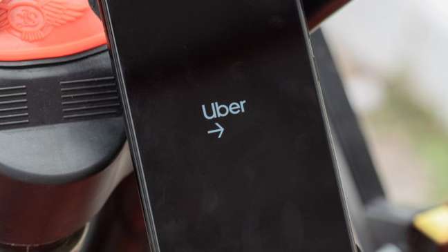 Uber e 99 terão que pagar taxa criada pela prefeitura do Rio
