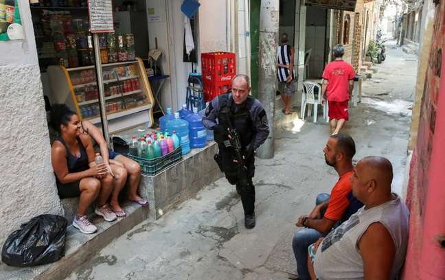 Operação policial na favela do Jacarezinho, no Rio de Janeiro
06/05/2021
REUTERS/Ricardo Moraes