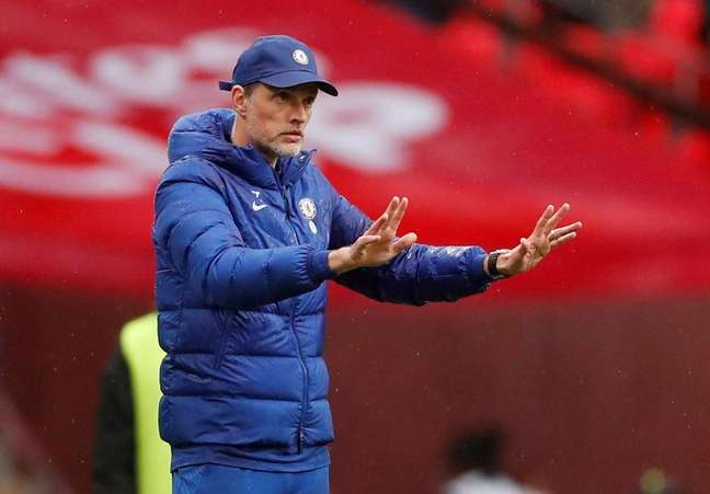 Tecnico Do Chelsea Comanda Time No Mundial A Distancia