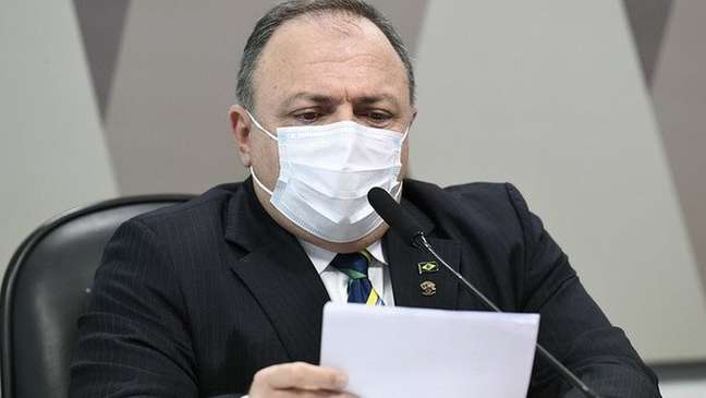 Pazuello foi terceiro a ocupar Ministério da Saúde desde o início da pandemia