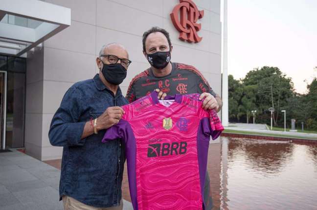 uniforme de goleiro flamengo 2021