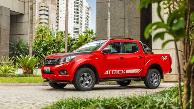 Nissan Frontier. Nissan Frontier.